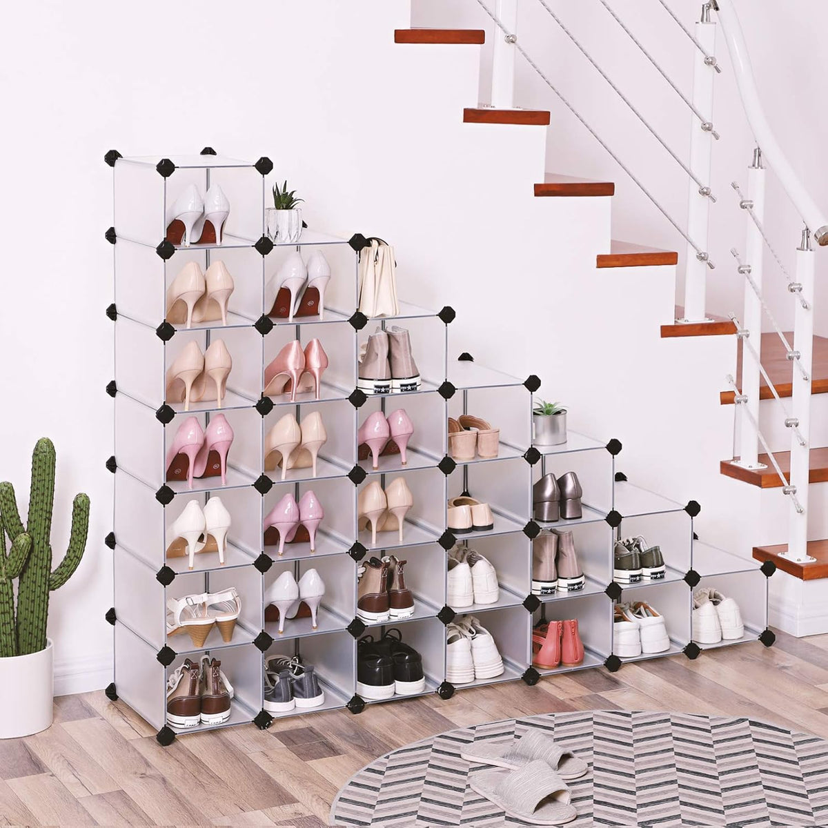 Human Shoe Rack Nordic Hygge Shoe Rack with 32 Cubes, Interlocking Plastic Shoe Organi